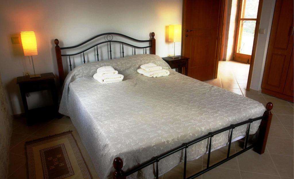 Villa Talea Exándis Room photo